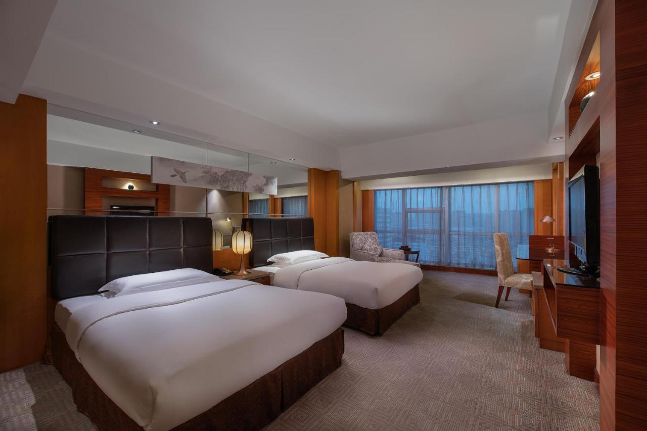 Empark Grand Hotel Xi'An Xi'an  Exterior photo